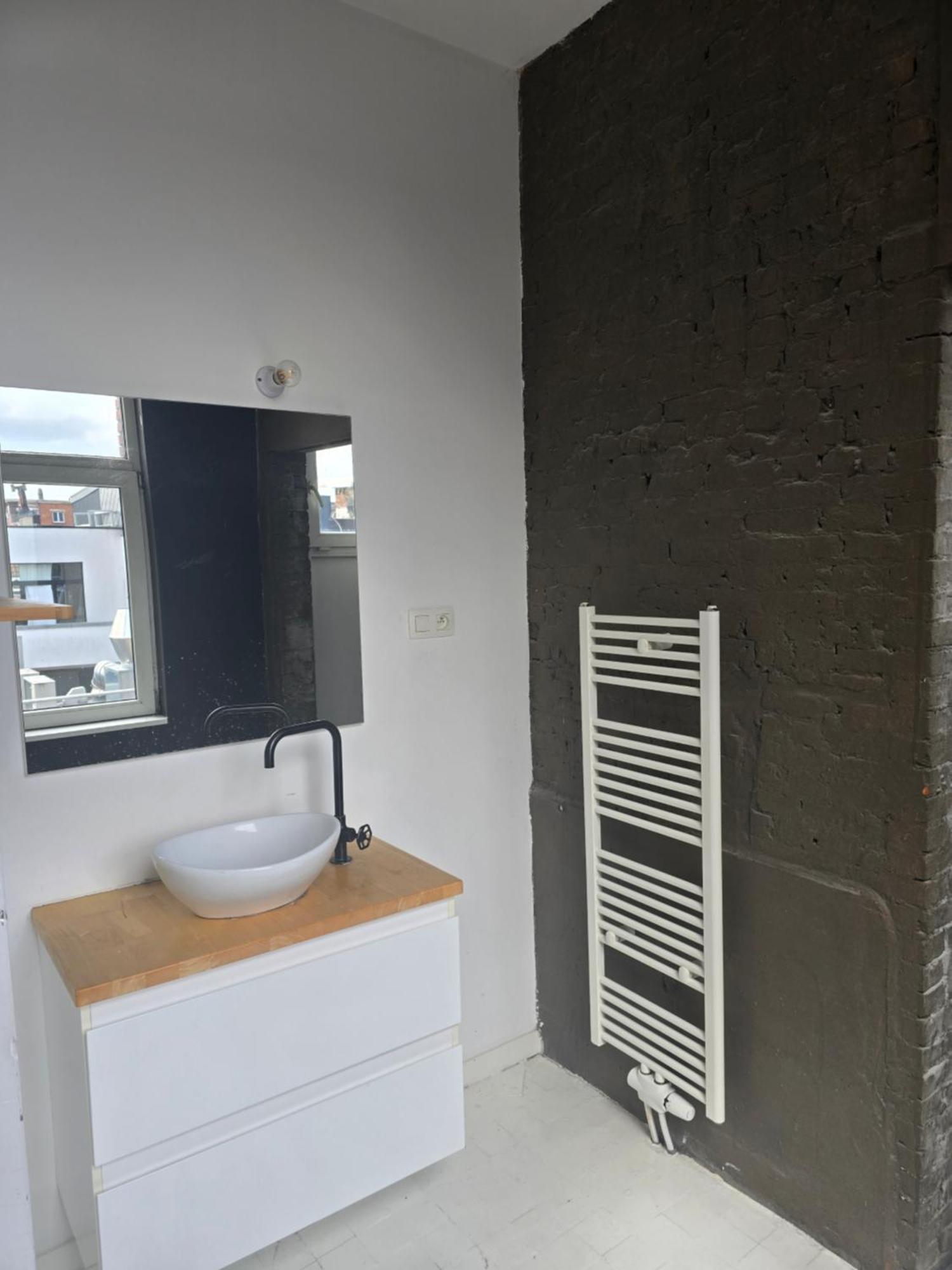 Bnb Hotel Suikernest Antwerp Exterior photo