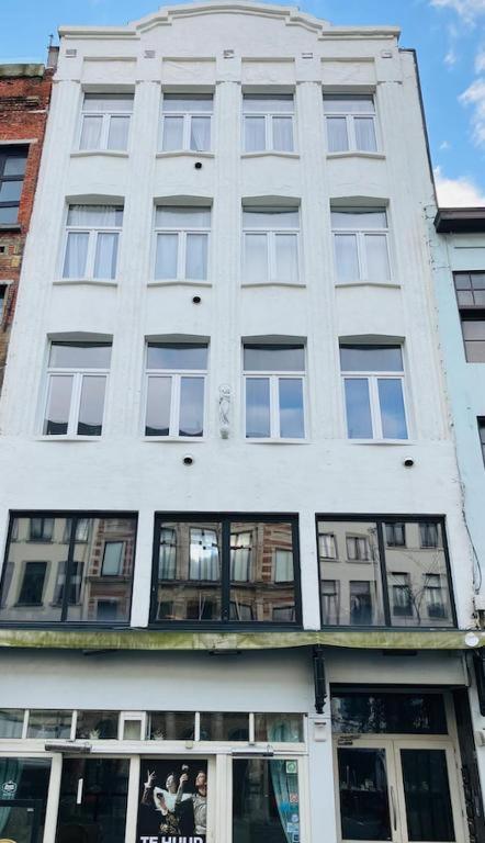 Bnb Hotel Suikernest Antwerp Exterior photo