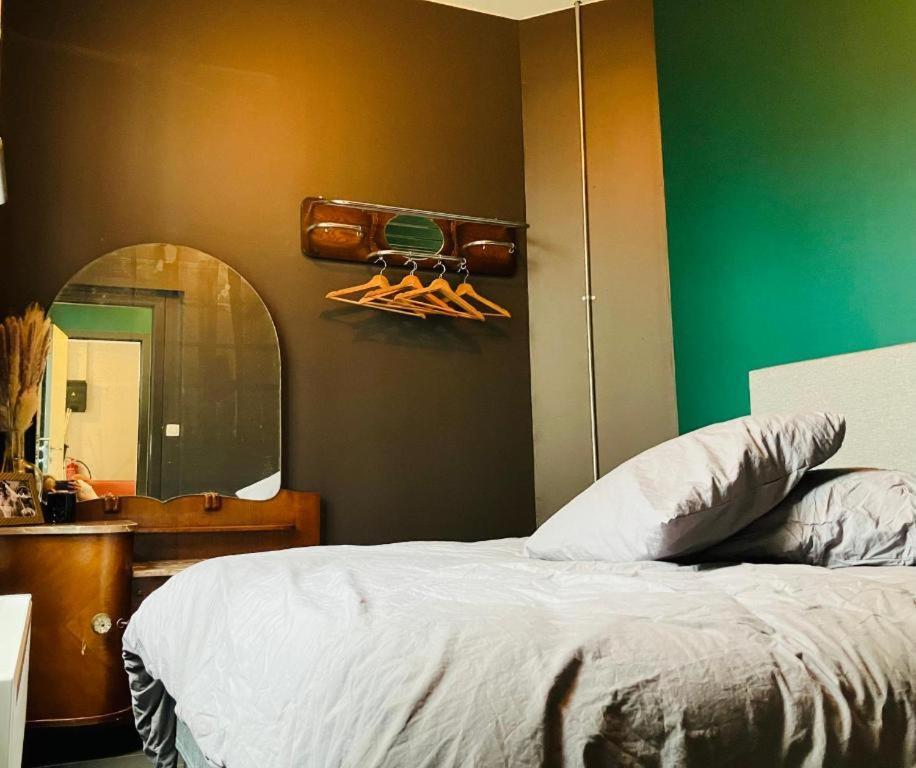 Bnb Hotel Suikernest Antwerp Exterior photo