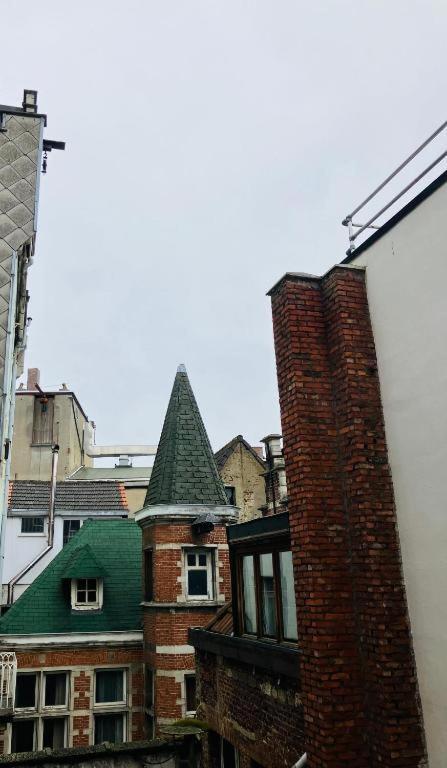 Bnb Hotel Suikernest Antwerp Exterior photo
